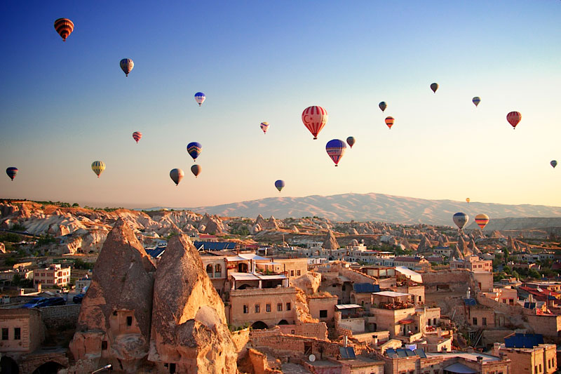 Cappadocia còn là nơi lý tưởng nhất thế giới để trải nghiệm bay trên khinh khí cầu