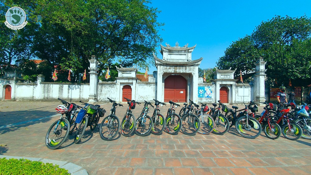 Viet Bike Tours: Khám Phá Thành Cổ Loa