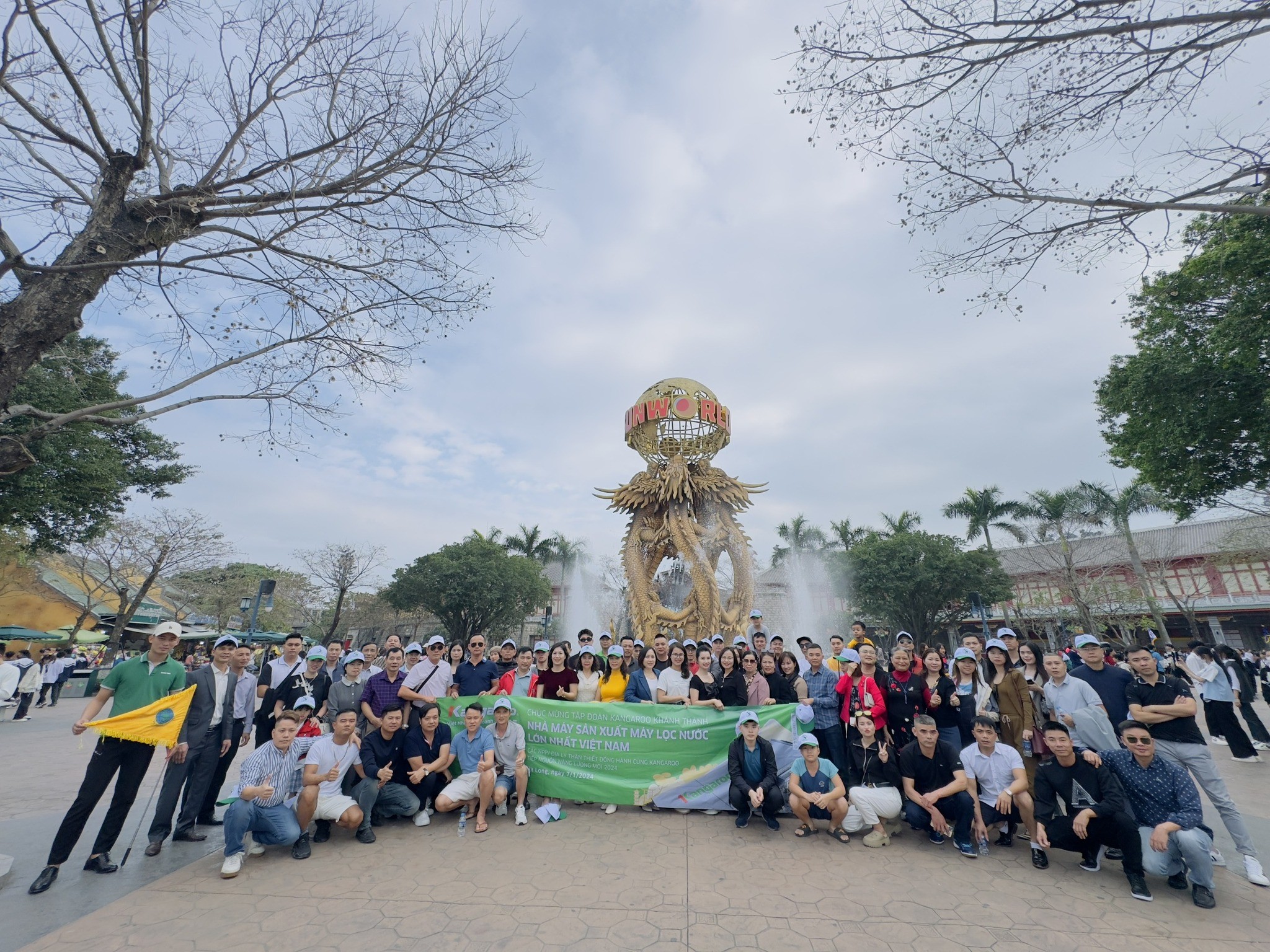 Vietfoot Travel tham dự và cung cấp dịch vụ Tour Hạ Long cho khách mời tại buổi Lễ Khánh thành nhà máy sản xuất máy lọc nước lớn nhất Việt Nam của Tập đoàn KANGAROO 2024