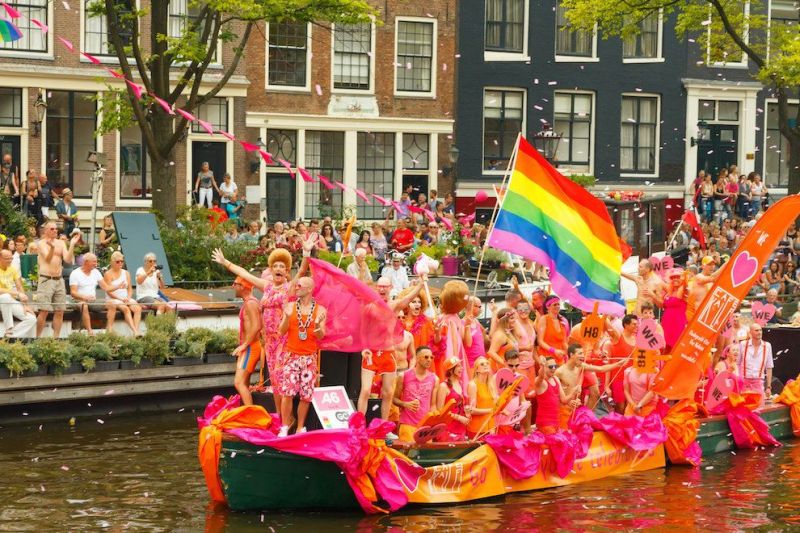 Ngoài nét yên tĩnh, thơ mộng thì kênh đào Amsterdam cũng trở nên rộn ràng, nhộn nhịp hơn trong các dịp lễ hội 