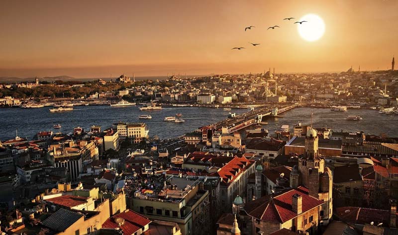 ISTANBUL TRỤ CỘT LỊCH SỬ CHÂU ÂU CỔ