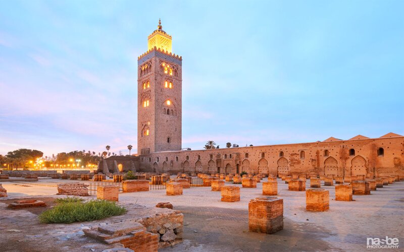 Thánh đường Koutoubia được mệnh danh là tháp Eiffel của Maroc và là công trình nghệ thuật đẹp nhất Bắc Phi