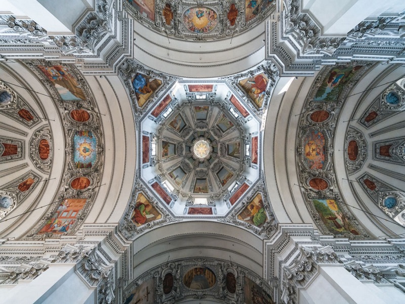 Lạc bước ở Nhà thờ Chính Tòa Salzburg (Salzburger Dom & Dommuseum)