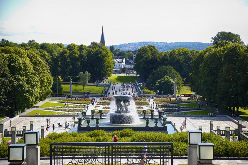 Vigeland - công viên trưng bày những bức tượng kỳ lạ nhất thế giới