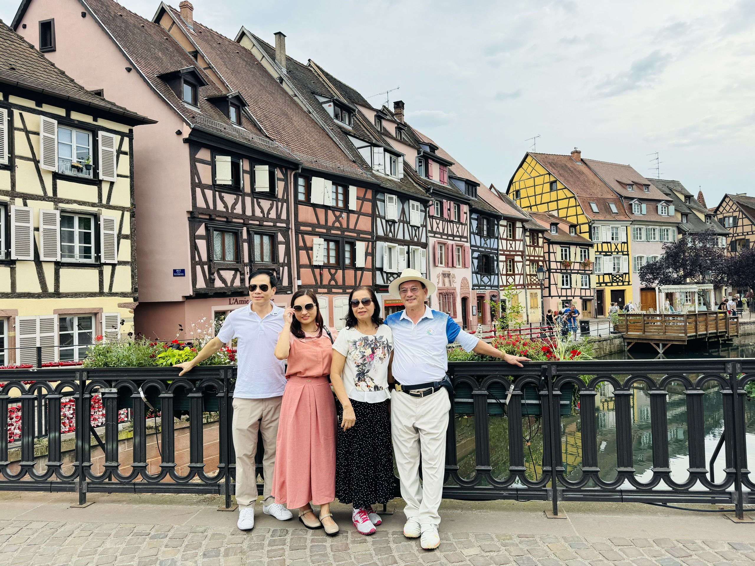 PARIS – REIMS - COLMAR/MULHOUSE