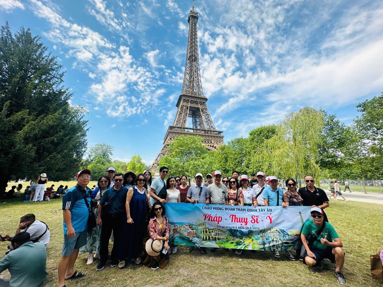 Tour Đông - Tây Âu: ĐỨC – ÁO – Ý – THUỴ SỸ - PHÁP 12N11D #5