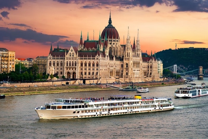 BUDAPEST  – HÀ NỘI