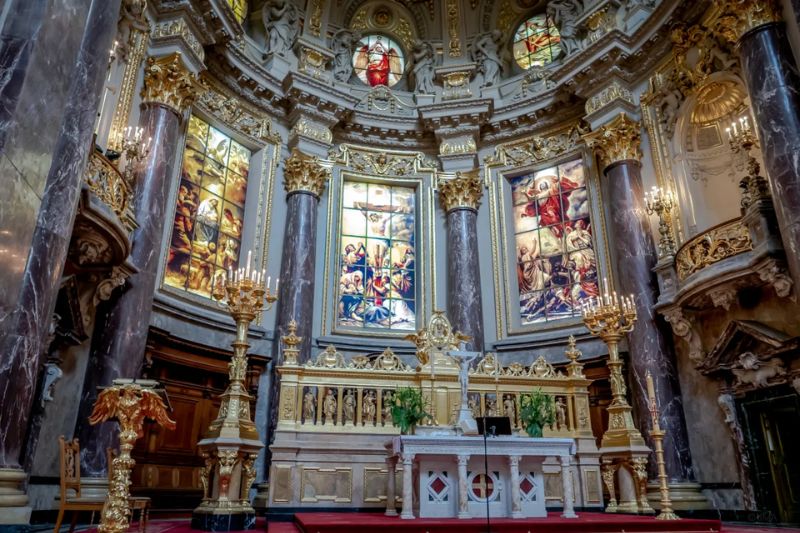 BERLIN – DRESDEN